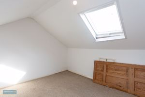 Loft Room- click for photo gallery